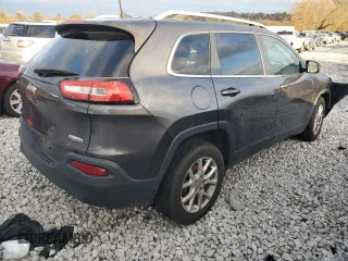 2016 Jeep Cherokee 75th Anniversary с VIN 1C4PJLCB9GW377119, выставлен на аукционе Copart как лот 49912325 с пробегом 147 919 миль миль и Списание • Salvage title. История ставок и продаж доступна на DreamBid. Изображение 3.