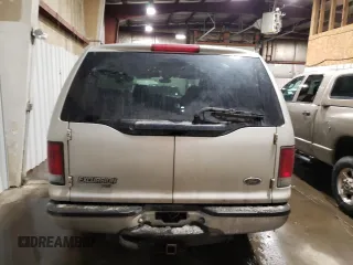 2005 Ford Excursion Special Serv z VIN 1FMSU41P25EC24926, wystawiony jako Copart lot #83532424 z przebiegiem 176 253 mil mil oraz Czysty tytuł • Clean title. Historia ofert i sprzedaży dostępna na DreamBid. Obrazek 6.