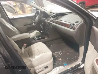 2009 Ford Taurus SEL z VIN 1FAHP27WX9G102923, wystawiony jako IAAI lot #41635305 z przebiegiem 145 400 mil mil oraz . Historia ofert i sprzedaży dostępna na DreamBid. Obrazek 5.