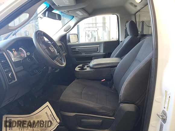 2019 Ram 1500 Tradesman с VIN 3C6JR6DT0KG560768, выставлен на аукционе IAAI как лот 42835356 с пробегом 115 811 миль миль и . История ставок и продаж доступна на DreamBid. Изображение 25.