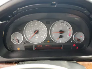 2002 BMW M5 z VIN WBSDE93422CF91970, wystawiony jako Copart lot #55524485 z przebiegiem 132 943 mil mil oraz Tytuł czysty. Historia ofert i sprzedaży dostępna na DreamBid. Obrazek 9.