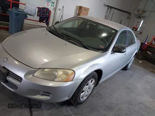 2002 Dodge Stratus SE with VIN 1B3EL36R72N191069, listed as a IAAI auction lot 40253788 with 112,489 mi miles. Bid and sale history available at carsss.com. Image 2.