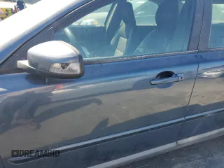 2007 Volvo S40 2.4L с VIN YV1MS390172262859, выставлен на аукционе Copart как лот 71652544 с пробегом Не указан миль и Списание • Salvage title. История ставок и продаж доступна на DreamBid. Изображение 7.