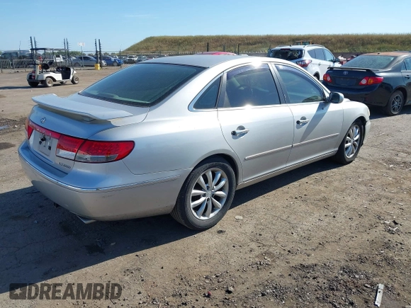 2006 Hyundai Azera SE with VIN KMHFC46F86A126741, listed as a IAAI auction lot 42154172 with 86,960 mi miles and . Bid and sale history available at DreamBid. Image 4.