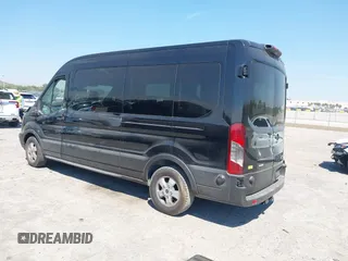 2019 Ford Transit Passenger XL z VIN 1FBAX2CG4KKA76658, wystawiony jako IAAI lot #41859748 z przebiegiem 155 033 mil mil oraz . Historia ofert i sprzedaży dostępna na DreamBid. Obrazek 3.