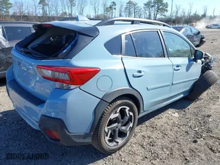 2021 Subaru Crosstrek Limited with VIN JF2GTHNC6M8207265, listed as a IAAI auction lot 42047655 with 32,865 mi miles. Bid and sale history available at carsss.com. Image 4.