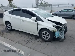 2014 Toyota Prius Four with VIN JTDKN3DU5E1834033, listed as a IAAI auction lot 42553189 with 227,304 mi miles and . Bid and sale history available at DreamBid. Image 1.