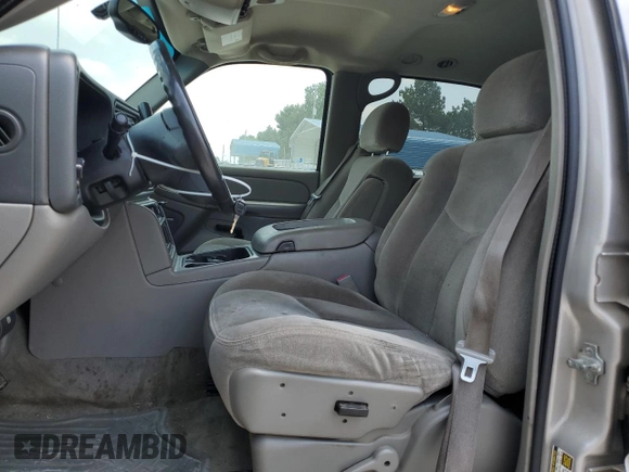 2005 GMC Yukon XL SLE with VIN 1GKEC16Z45J252736, listed as a Copart auction lot 55887734 with 244,024 mi miles and Salvage Title. Bid and sale history available at carsss.com. Image 7.