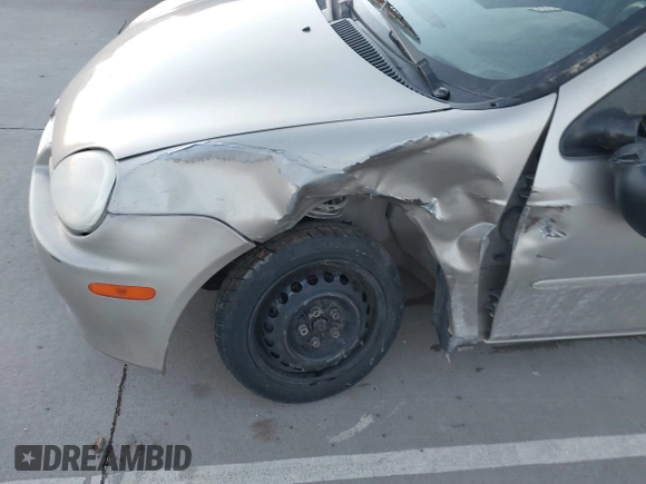 2002 Dodge Neon SE with VIN 1B3ES46C22D642547, listed as a IAAI auction lot 41378287 with Not Provided miles and . Bid and sale history available at carsss.com. Image 6.