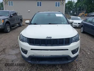 2020 Jeep Compass Latitude с VIN 3C4NJDBBXLT209729, выставлен на аукционе IAAI как лот 42535486 с пробегом 106 117 миль миль и . История ставок и продаж доступна на DreamBid. Изображение 12.
