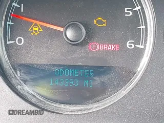 2008 GMC Sierra Denali z VIN 2GTEK638X81159807, wystawiony jako IAAI lot #42075788 z przebiegiem 143 393 mil mil oraz . Historia ofert i sprzedaży dostępna na DreamBid. Obrazek 15.