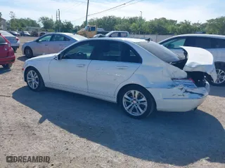 2013 Mercedes-Benz C-Class C 250 Sport with VIN WDDGF4HB0DR290225, listed as a IAAI auction lot 41864511 with 68,081 mi miles. Bid and sale history available at carsss.com. Image 3.