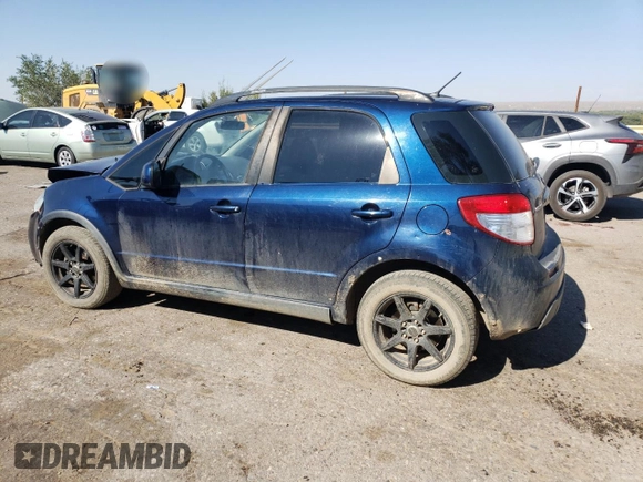 2011 Suzuki SX4 Crossover with VIN JS2YB5A36B6300828, listed as a Copart auction lot 70293234 with 173,898 mi miles and Salvage Title. Bid and sale history available at carsss.com. Image 2.
