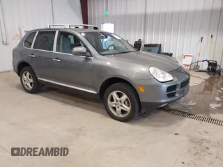 2004 Porsche Cayenne S with VIN WP1AB29P54LA69098, listed as a IAAI auction lot 41619941 with 236,820 mi miles. Bid and sale history available at carsss.com. Image 1.