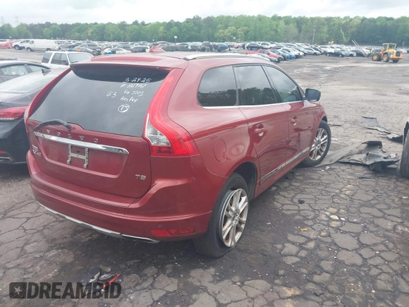 2016 Volvo XC60 T5 Drive-E Premier with VIN YV440MDK9G2907703, listed as a IAAI auction lot 41961756 with 62,644 mi miles. Bid and sale history available at carsss.com. Image 4.