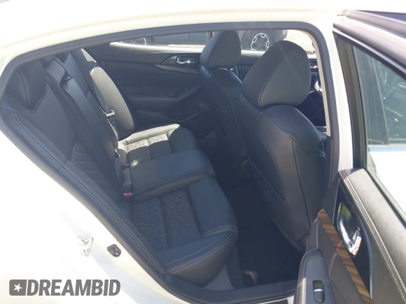 2017 Nissan Maxima SV with VIN 1N4AA6AP8HC453721, listed as a IAAI auction lot 42032549 with 55,049 mi miles and . Bid and sale history available at DreamBid. Image 8.