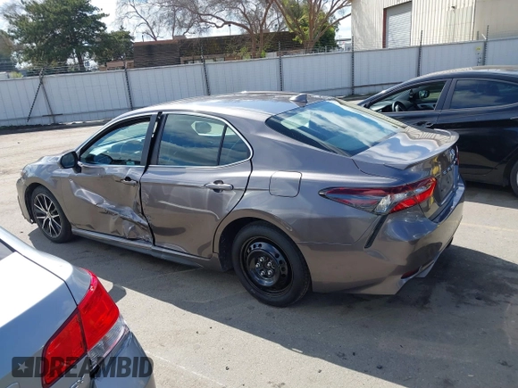 2022 Toyota Camry SE with VIN 4T1G11AK1NU499064, listed as a IAAI auction lot 41734310 with 87,159 mi miles and . Bid and sale history available at DreamBid. Image 14.