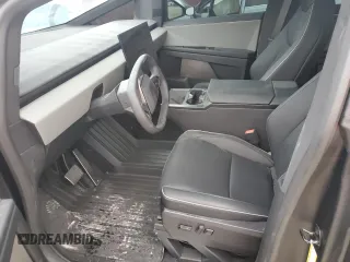 2024 Tesla Cybertruck Cyberbeast z VIN 7G2CEHEE4RA032024, wystawiony jako Copart lot #79507994 z przebiegiem 7882 mil mil oraz Tytuł czysty. Historia ofert i sprzedaży dostępna na DreamBid. Obrazek 7.