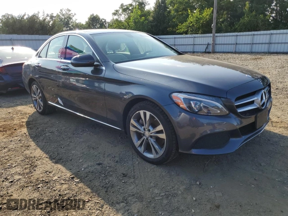 2016 Mercedes-Benz C 300 Luxury z VIN 55SWF4KB5GU161503, wystawiony jako Copart lot #66147705 z przebiegiem 34 217 mil mil oraz Szkoda całkowita • Salvage title. Historia ofert i sprzedaży dostępna na DreamBid. Obrazek 4.