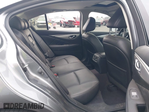 2020 Infiniti Q50 Luxe z VIN JN1EV7AP5LM204711, wystawiony jako IAAI lot #42575155 z przebiegiem 29 895 mil mil oraz . Historia ofert i sprzedaży dostępna na DreamBid. Obrazek 8.