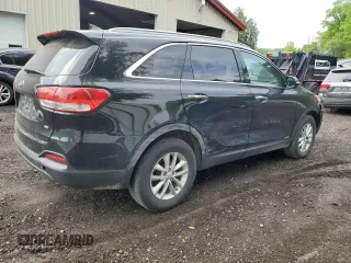 2017 Kia Sorento LX with VIN 5XYPGDA33HG237470, listed as a Copart auction lot 59236555 with 89,139 mi miles and Salvage title. Bid and sale history available at DreamBid. Image 3.