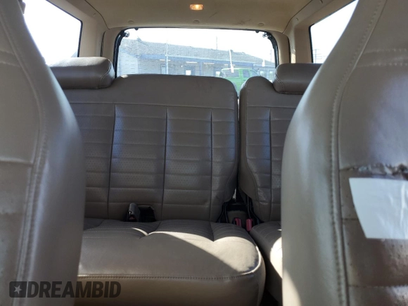 2000 Ford Explorer with VIN 1FMZU71X5YZC15988, listed as a Copart auction lot 58405175 with 190,420 mi miles and Salvage title. Bid and sale history available at DreamBid. Image 10.