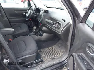 2016 Jeep Renegade Latitude with VIN ZACCJBBTXGPD27023, listed as a IAAI auction lot 41919208 with 103,890 mi miles. Bid and sale history available at carsss.com. Image 5.