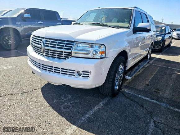 2009 Lincoln Navigator with VIN 5LMFU28599EJ00293, listed as a Copart auction lot 79977364 with 161,993 mi miles and Clean Title. Bid and sale history available at carsss.com. Image 2.