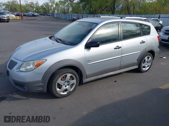 2008 Pontiac Vibe with VIN 5Y2SL65888Z415351, listed as a IAAI auction lot 42109460 with 98,670 mi miles. Bid and sale history available at carsss.com. Image 2.