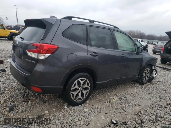 2021 Subaru Forester Premium z VIN JF2SKAJC9MH517873, wystawiony jako Copart lot #84837204 z przebiegiem 81 512 mil mil oraz Nie do naprawy • Non repairable. Historia ofert i sprzedaży dostępna na DreamBid. Obrazek 3.