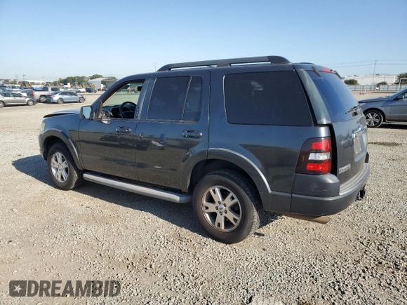 2010 Ford Explorer XLT with VIN 1FMEU6DEXAUA38036, listed as a Copart auction lot 49726875 with 184,056 mi miles and Salvage Title. Bid and sale history available at carsss.com. Image 2.