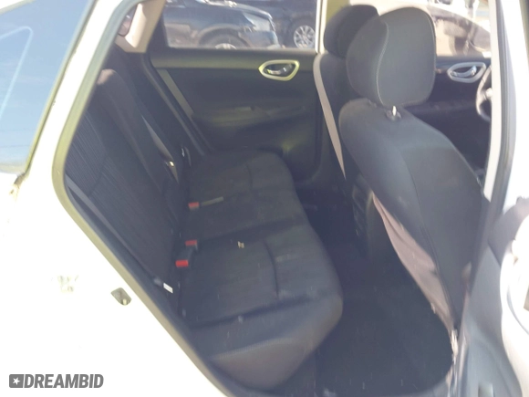 2019 Nissan Sentra SR with VIN 3N1AB7AP1KY325707, listed as a IAAI auction lot 41943304 with 1 mi miles. Bid and sale history available at carsss.com. Image 8.