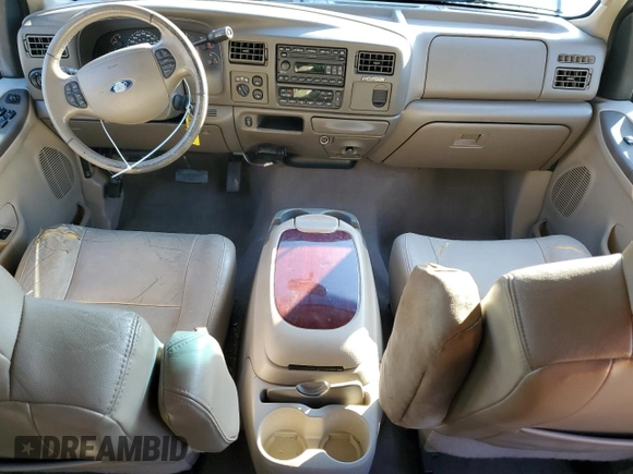 2003 Ford Excursion Limited z VIN 1FMSU43P13EC70760, wystawiony jako Copart lot #86877894 z przebiegiem 311 258 mil mil oraz Szkoda całkowita • Salvage title. Historia ofert i sprzedaży dostępna na DreamBid. Obrazek 8.