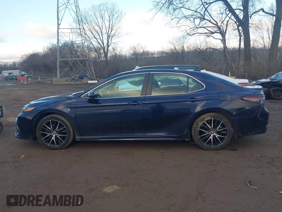 2021 Toyota Camry SE Nightshade with VIN 4T1G11AK4MU483214, listed as a IAAI auction lot 41487326 with 102,205 mi miles and . Bid and sale history available at DreamBid. Image 15.