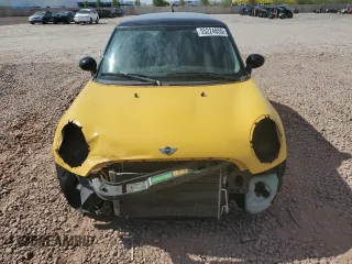 2009 MINI Hardtop with VIN WMWMF33579TW76737, listed as a Copart auction lot 55224655 with 116,106 mi miles and Salvage Title. Bid and sale history available at DreamBid. Image 5.
