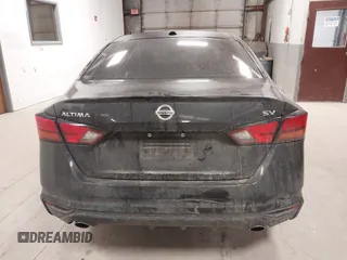 2019 Nissan Altima SV z VIN 1N4BL4DV3KC207079, wystawiony jako IAAI lot #41388598 z przebiegiem 145 576 mil mil oraz . Historia ofert i sprzedaży dostępna na DreamBid. Obrazek 16.