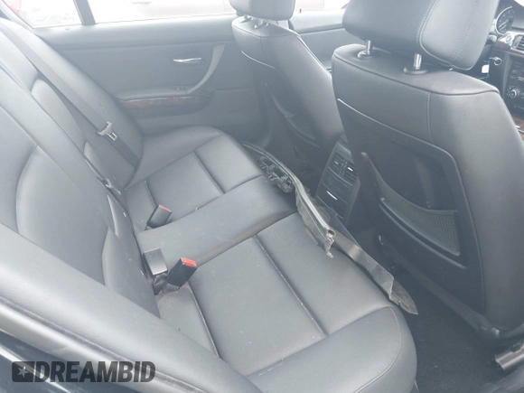 2007 BMW 3 Series 328i with VIN WBAVA33507PG39542, listed as a IAAI auction lot 42624478 with 127,350 mi miles and . Bid and sale history available at DreamBid. Image 8.