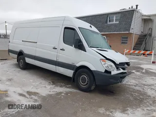 2011 Mercedes-Benz Sprinter Cargo with VIN WD3PE8CC3B5557277, listed as a IAAI auction lot 41254899 with 82,362 mi miles. Bid and sale history available at carsss.com. Image 1.