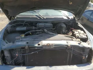 1997 Dodge 2500 with VIN 1B7KF26Z1VJ576349, listed as a Copart auction lot 53620055 with 204,033 mi miles and Salvage Title. Bid and sale history available at DreamBid. Image 11.