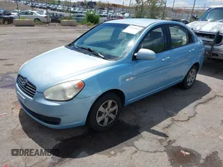 2009 Hyundai Accent Auto GLS z VIN KMHCN46C59U374905, wystawiony jako IAAI lot #42414572 z przebiegiem 180 119 mil mil oraz . Historia ofert i sprzedaży dostępna na DreamBid. Obrazek 2.