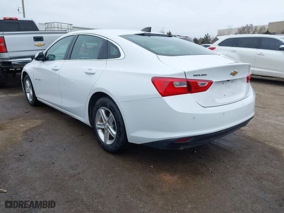 2020 Chevrolet Malibu LS with VIN 1G1ZC5ST9LF132915, listed as a IAAI auction lot 41570162 with 52,382 mi miles. Bid and sale history available at carsss.com. Image 3.