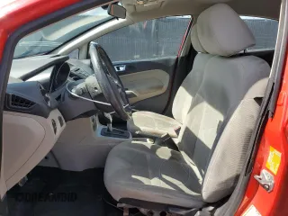 2015 Ford Fiesta SE z VIN 3FADP4BJXFM219540, wystawiony jako Copart lot #54780125 z przebiegiem 163 370 mil mil oraz Szkoda całkowita • Salvage title. Historia ofert i sprzedaży dostępna na DreamBid. Obrazek 7.