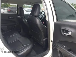 2018 Jeep Compass Latitude с VIN 3C4NJDBB4JT453583, выставлен на аукционе IAAI как лот 42501931 с пробегом 57 094 миль миль и . История ставок и продаж доступна на DreamBid. Изображение 8.