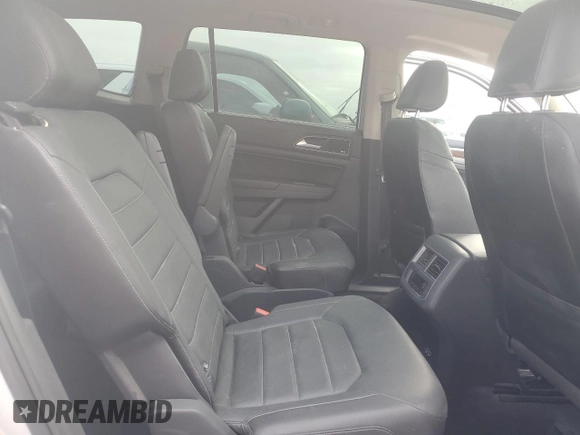 2018 Volkswagen Atlas SEL Premium z VIN 1V2NR2CA9JC572372, wystawiony jako Copart lot #58873865 z przebiegiem 77 006 mil mil oraz Nie do naprawy • Non repairable. Historia ofert i sprzedaży dostępna na DreamBid. Obrazek 10.
