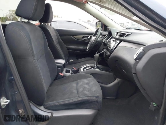 2016 Nissan Rogue SV with VIN 5N1AT2MT9GC810274, listed as a IAAI auction lot 41882173 with 179,818 mi miles. Bid and sale history available at carsss.com. Image 5.