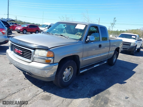 2000 GMC New Sierra 1500 SLE with VIN 2GTEK19T8Y1387710, listed as a IAAI auction lot 41803378 with 306,540 mi miles. Bid and sale history available at carsss.com. Image 17.