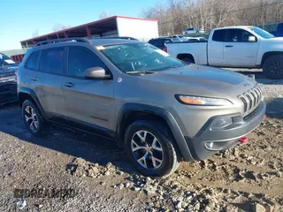 2017 Jeep Cherokee Trailhawk L Plus с VIN 1C4PJMBB3HW500745, выставлен на аукционе IAAI как лот 40917943 с пробегом 169 947 миль миль и . История ставок и продаж доступна на DreamBid. Изображение 1.