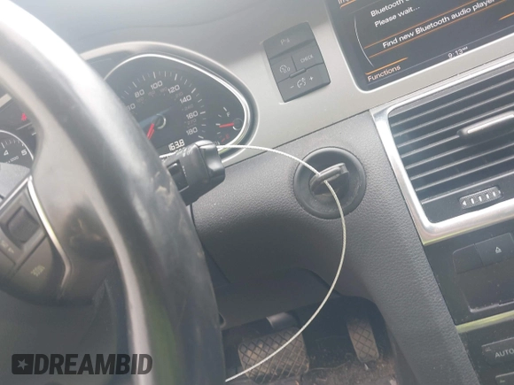 2014 Audi Q7 S line Prestige with VIN WA1DGAFE0ED020720, listed as a IAAI auction lot 42448552 with 171,055 mi miles and . Bid and sale history available at DreamBid. Image 11.