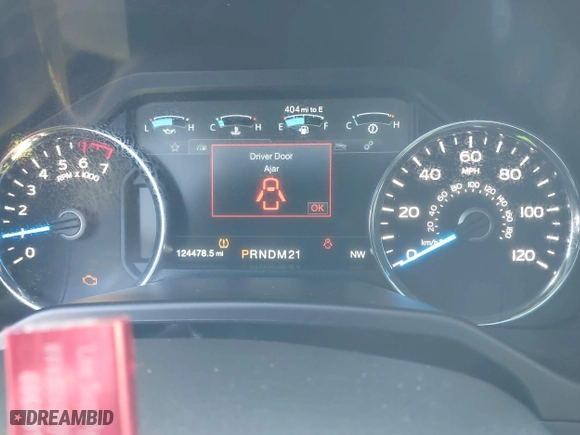 2015 Ford F-150 XLT w/HD Payload Pkg with VIN 1FTFW1EF2FFB76243, listed as a IAAI auction lot 41150866 with 124,478 mi miles. Bid and sale history available at carsss.com. Image 7.