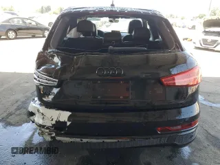 2018 Audi Q3 Premium with VIN WA1BCCFS9JR033287, listed as a Copart auction lot 58251185 with 157,839 mi miles and Salvage title. Bid and sale history available at DreamBid. Image 6.